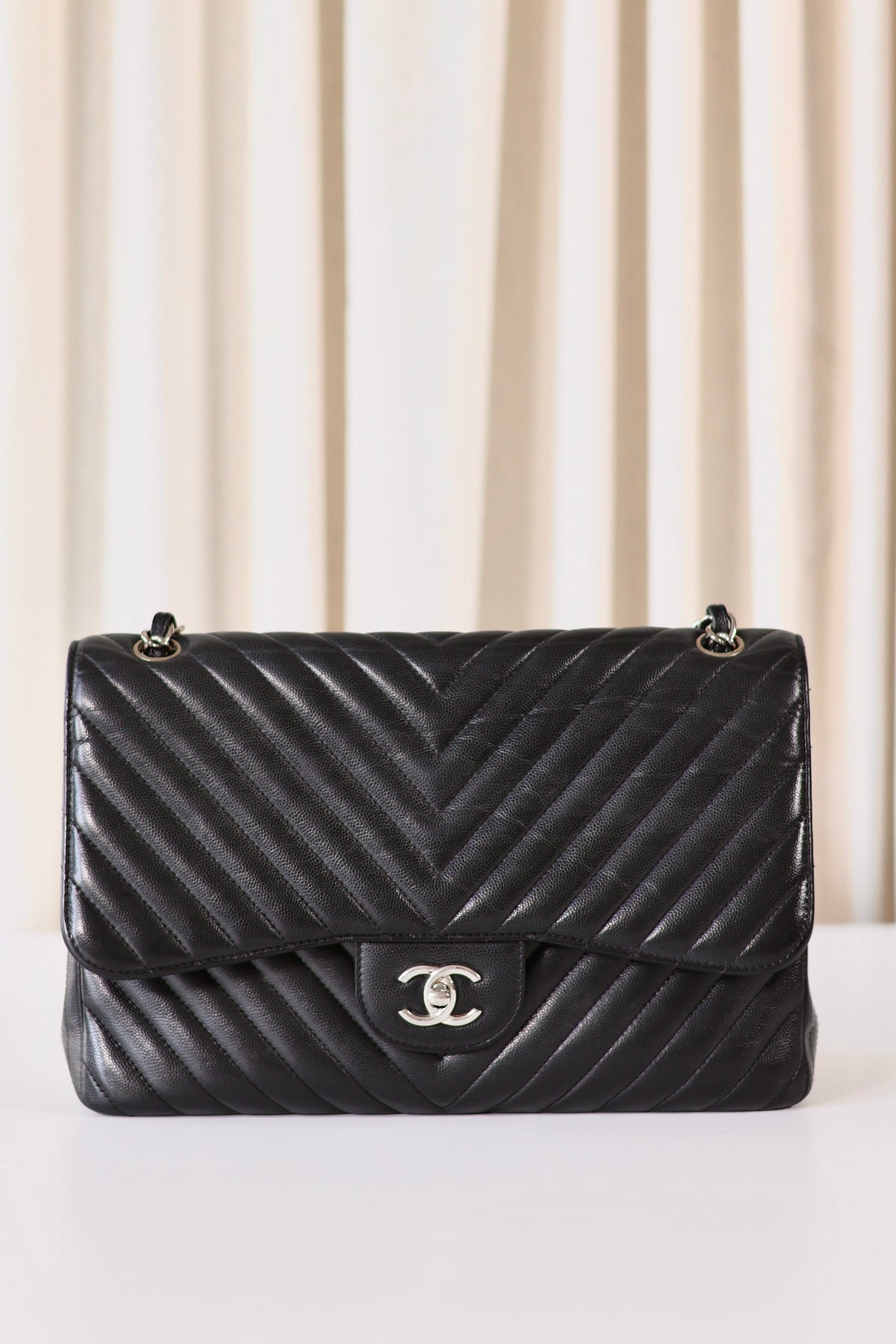 Chanel Classic Chevron Jumbo Black
