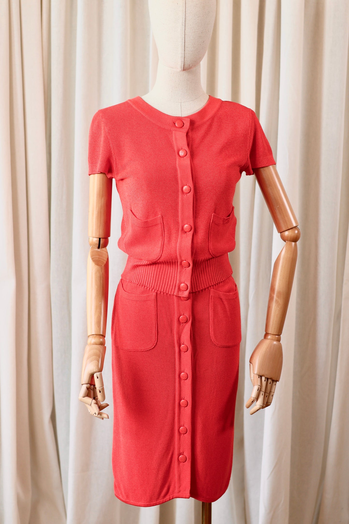 Chanel set coral