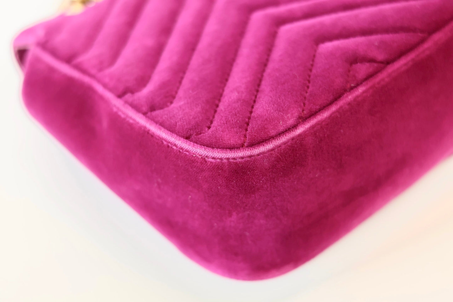 Gucci Marmont Velvet purple