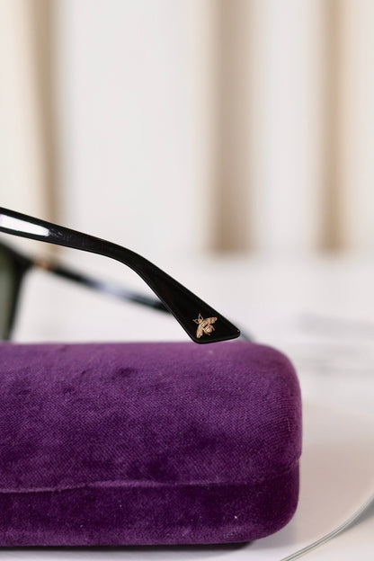 Gucci sunglasses black