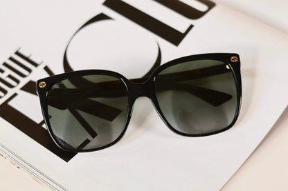 Gucci sunglasses black