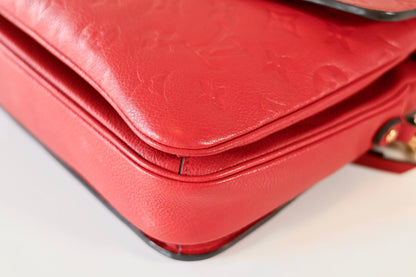 Louis Vuitton Pochette Metis