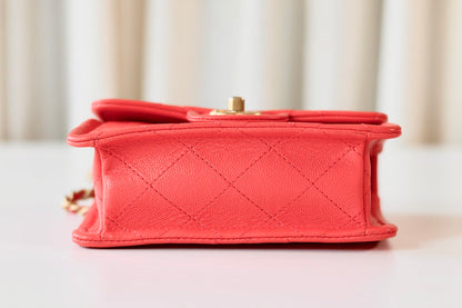 Chanel caviar mini square coral