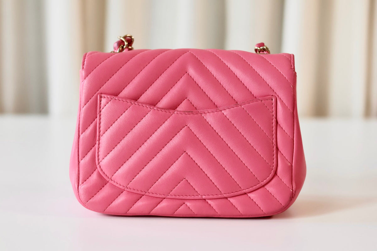 Chevron Mini Square Pink