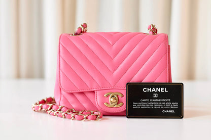 Chevron Mini Square Pink