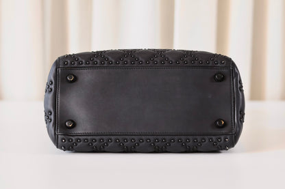 Lady Dior medium black studs