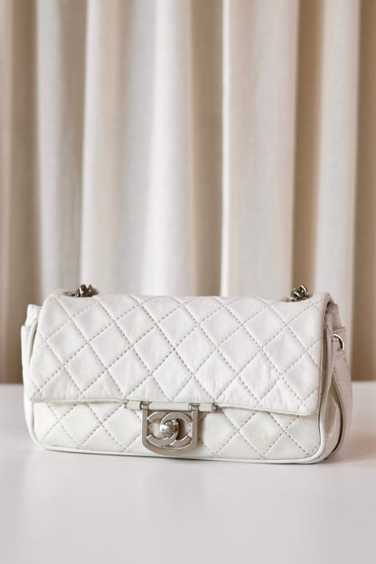 Chanel single flap bag