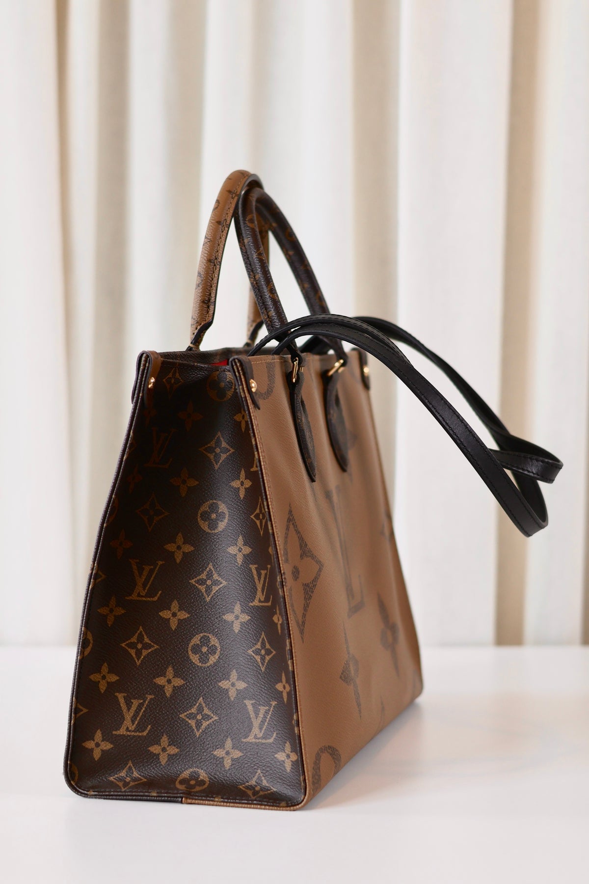 Louis Vuitton On The Go MM