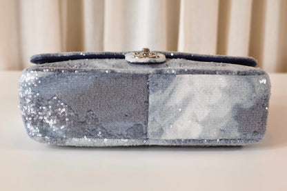 Limited Edition Chanel Jumbo Maxi