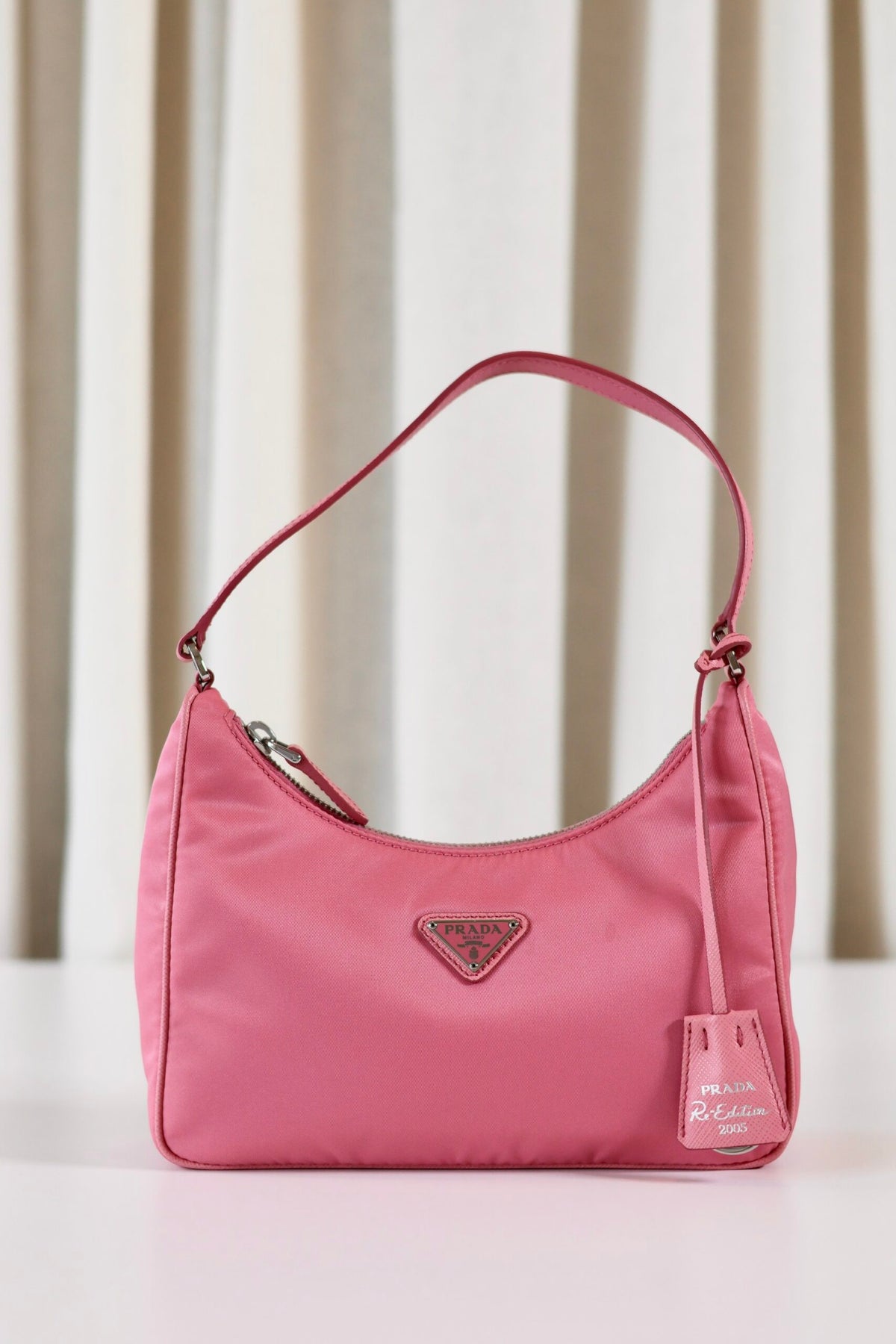 Prada Re-Edition 2005 pink