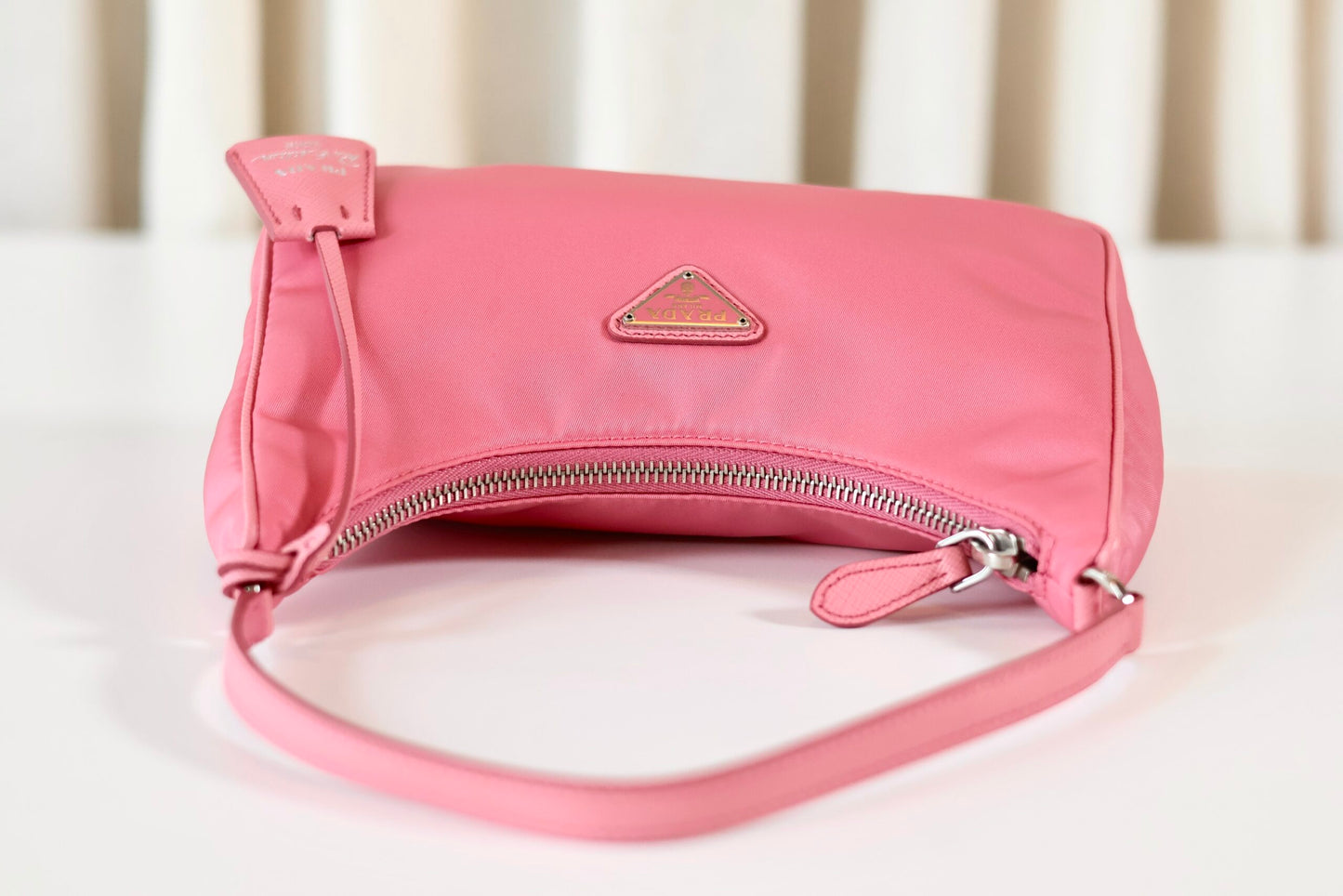 Prada Re-Edition 2005 pink