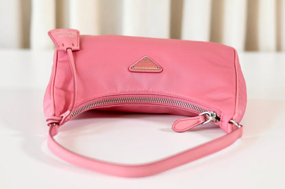 Prada Re-Edition 2005 pink