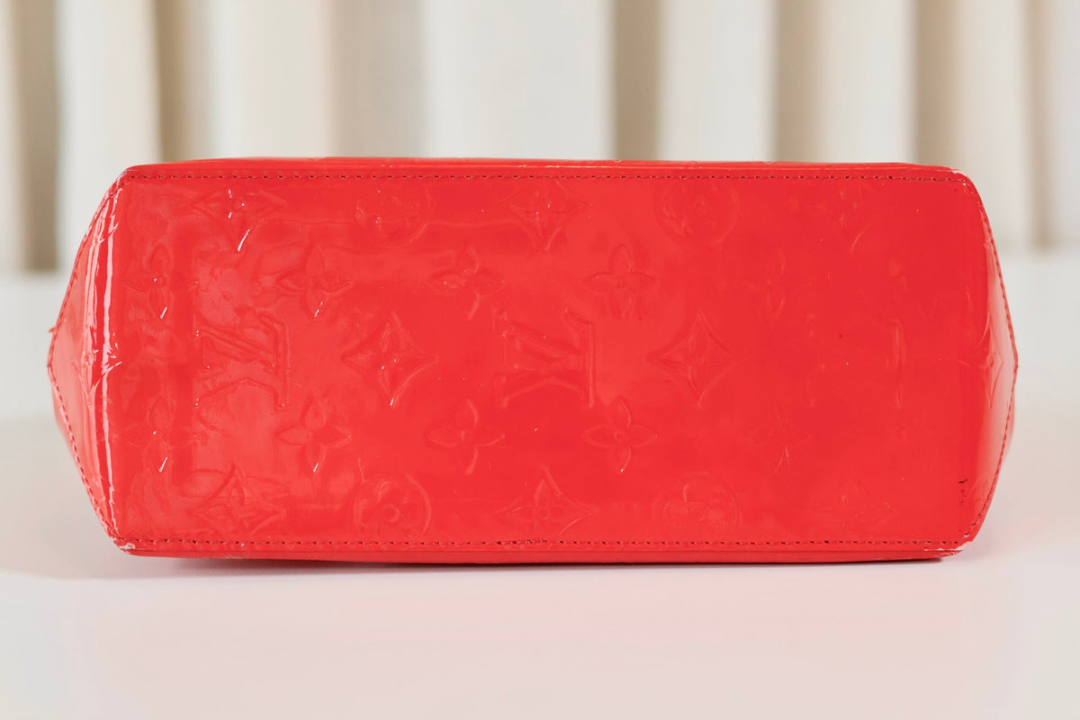 Louis Vuitton Vernis handbag