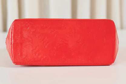 Louis Vuitton Vernis handbag