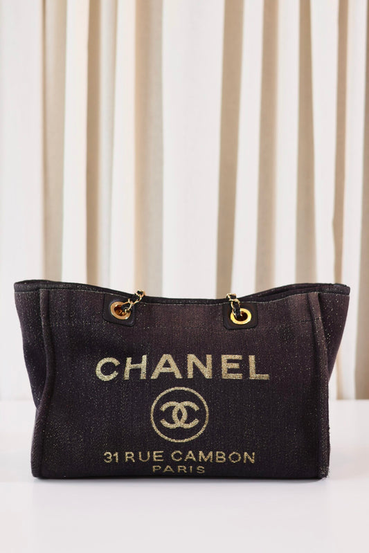 Chanel Deauville shopper