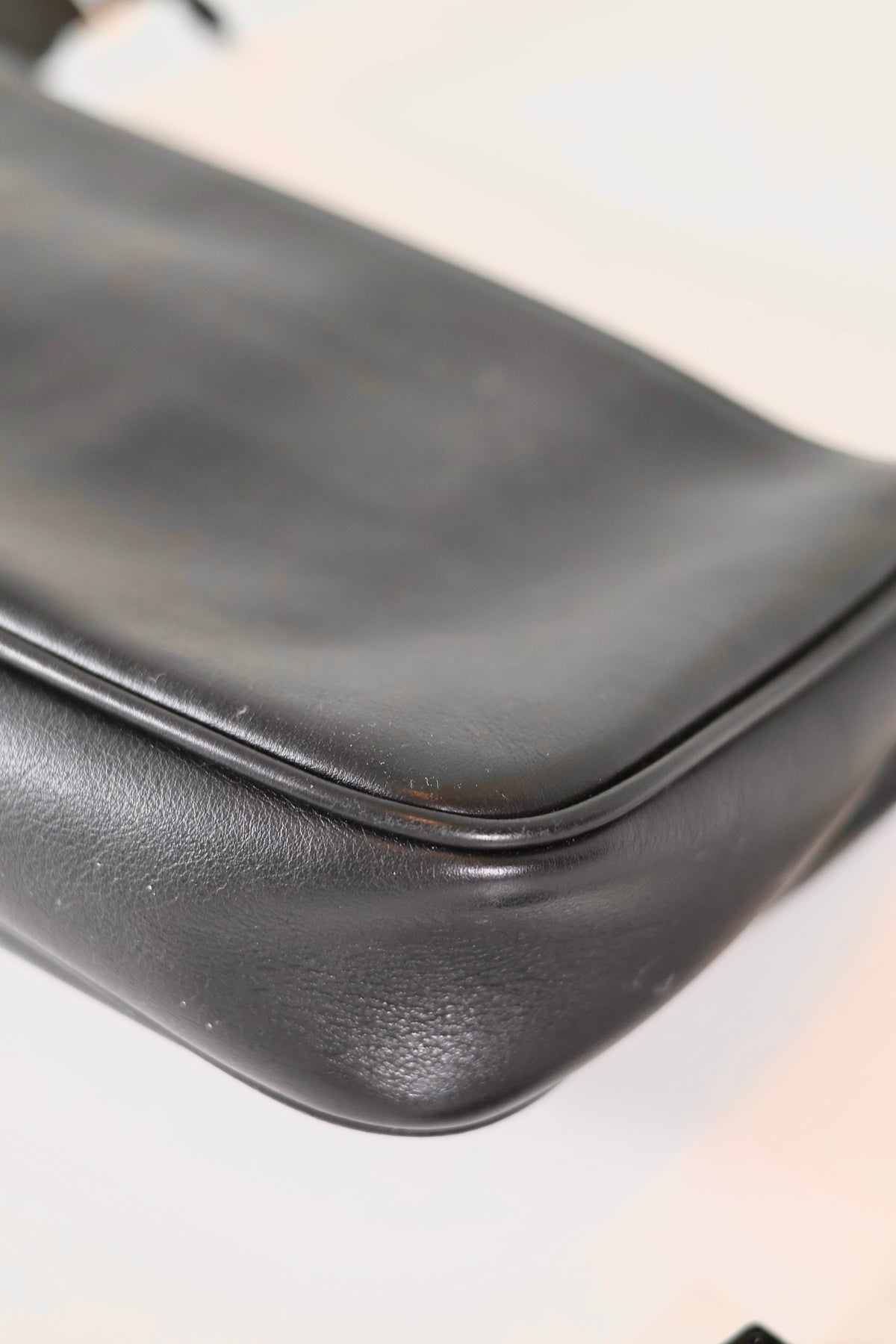 Balenciaga Rodeo Sling Pochette black