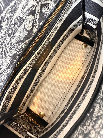 Lady Dior embroidered medium