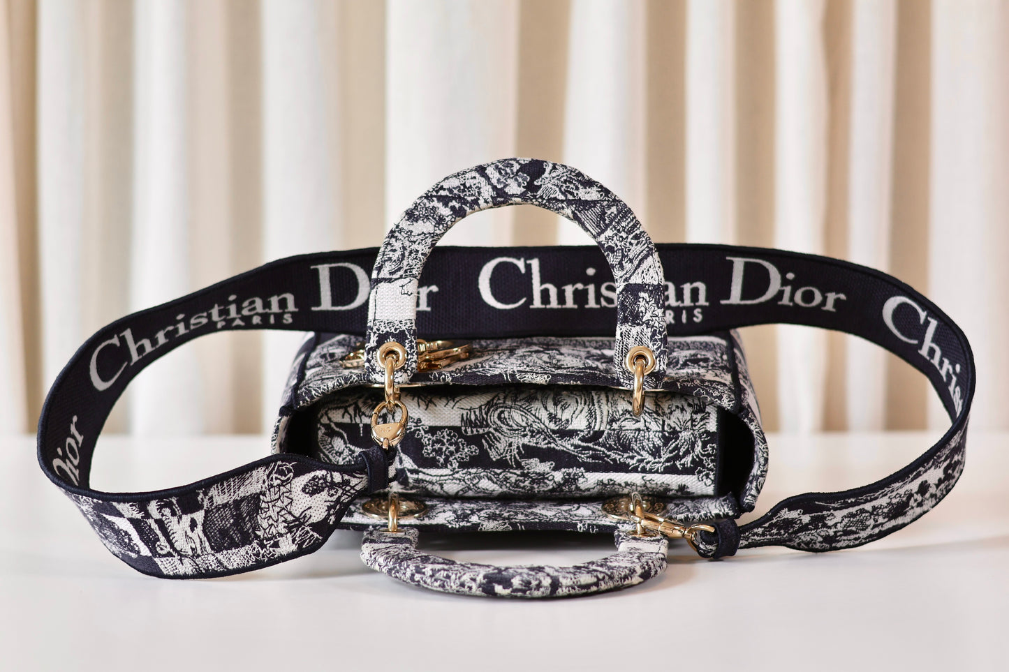 Lady Dior embroidered medium