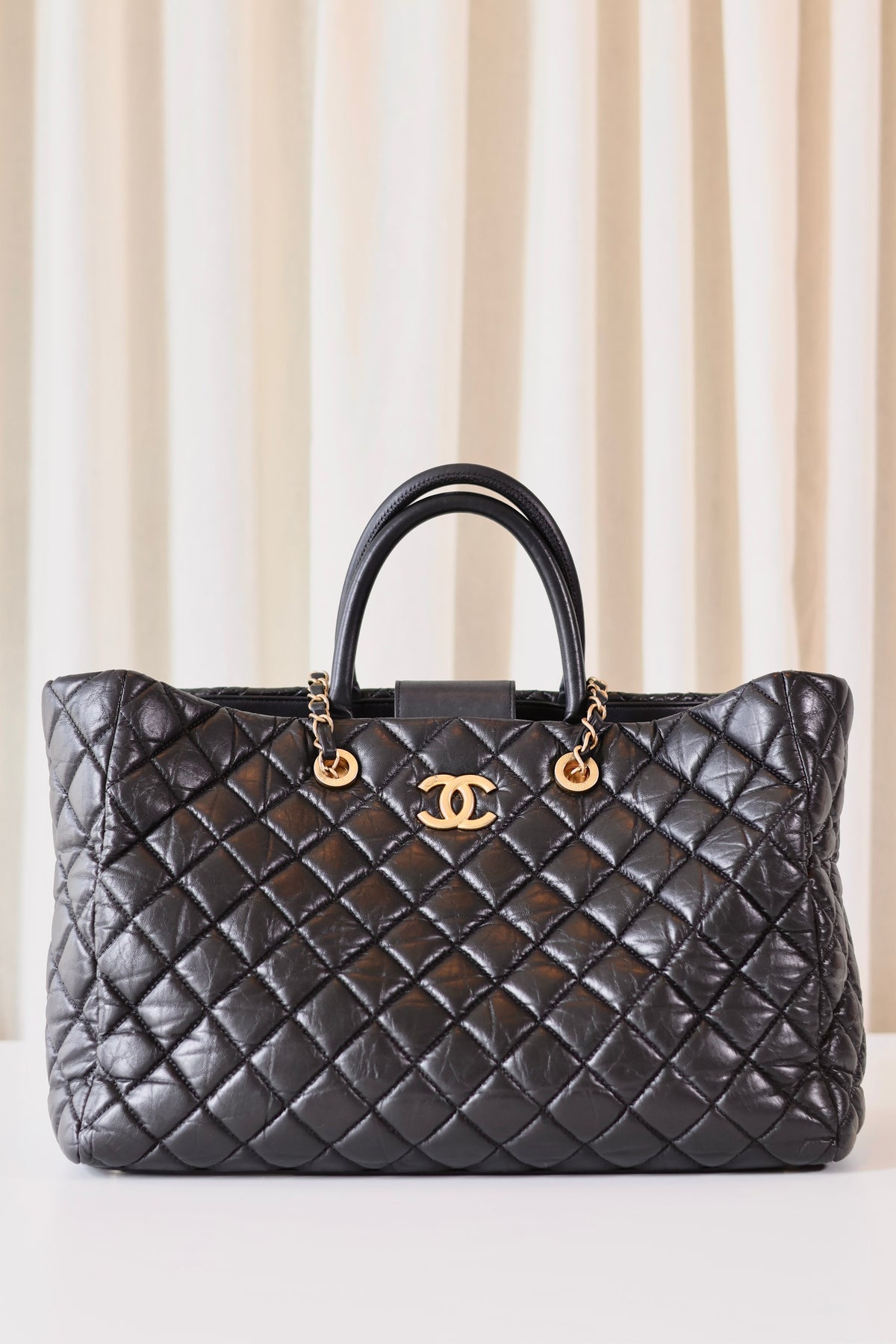 Chanel black quilted shopper