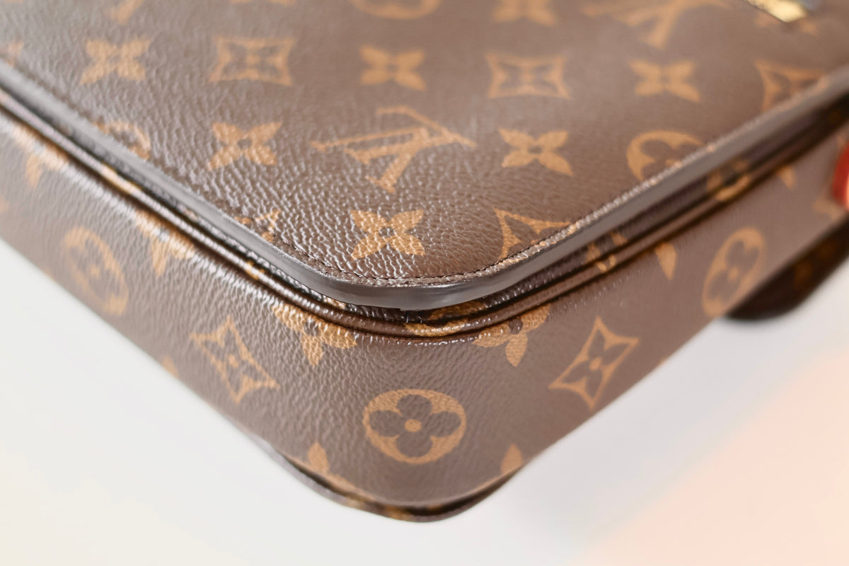 Louis Vuitton Pochette Metis Monogram