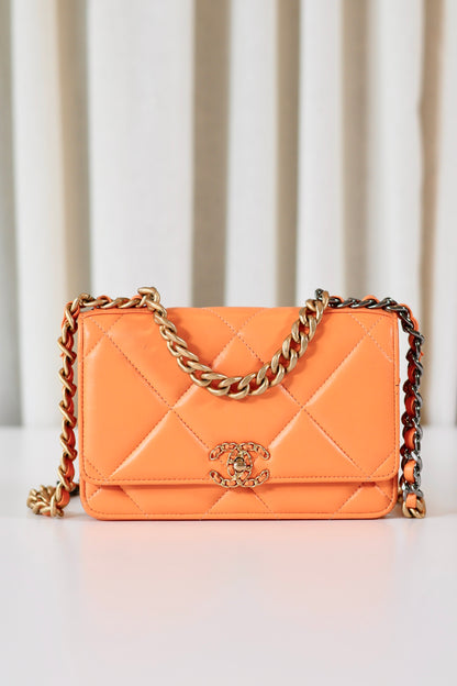 Chanel wallet on chain 19 orange