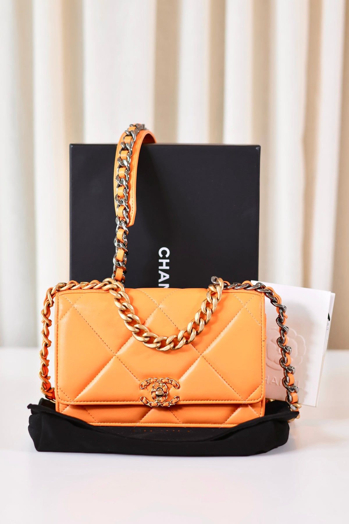 Chanel wallet on chain 19 orange