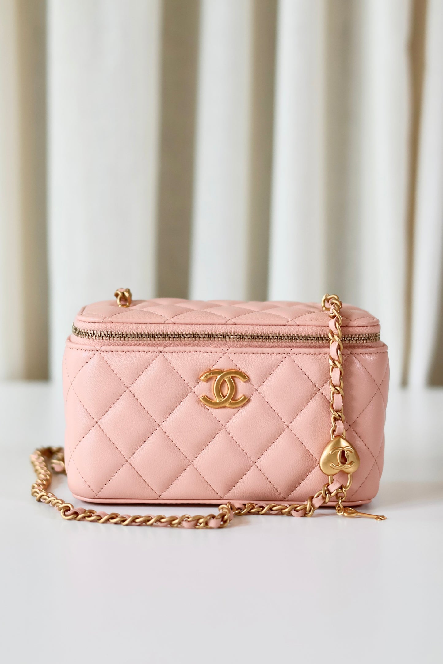 Chanel vanity light pink