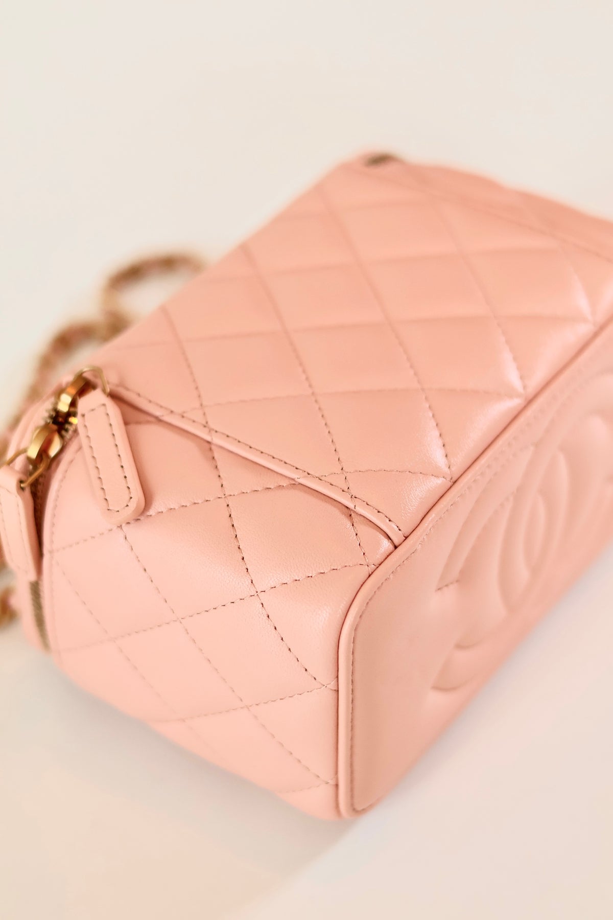 Chanel vanity light pink