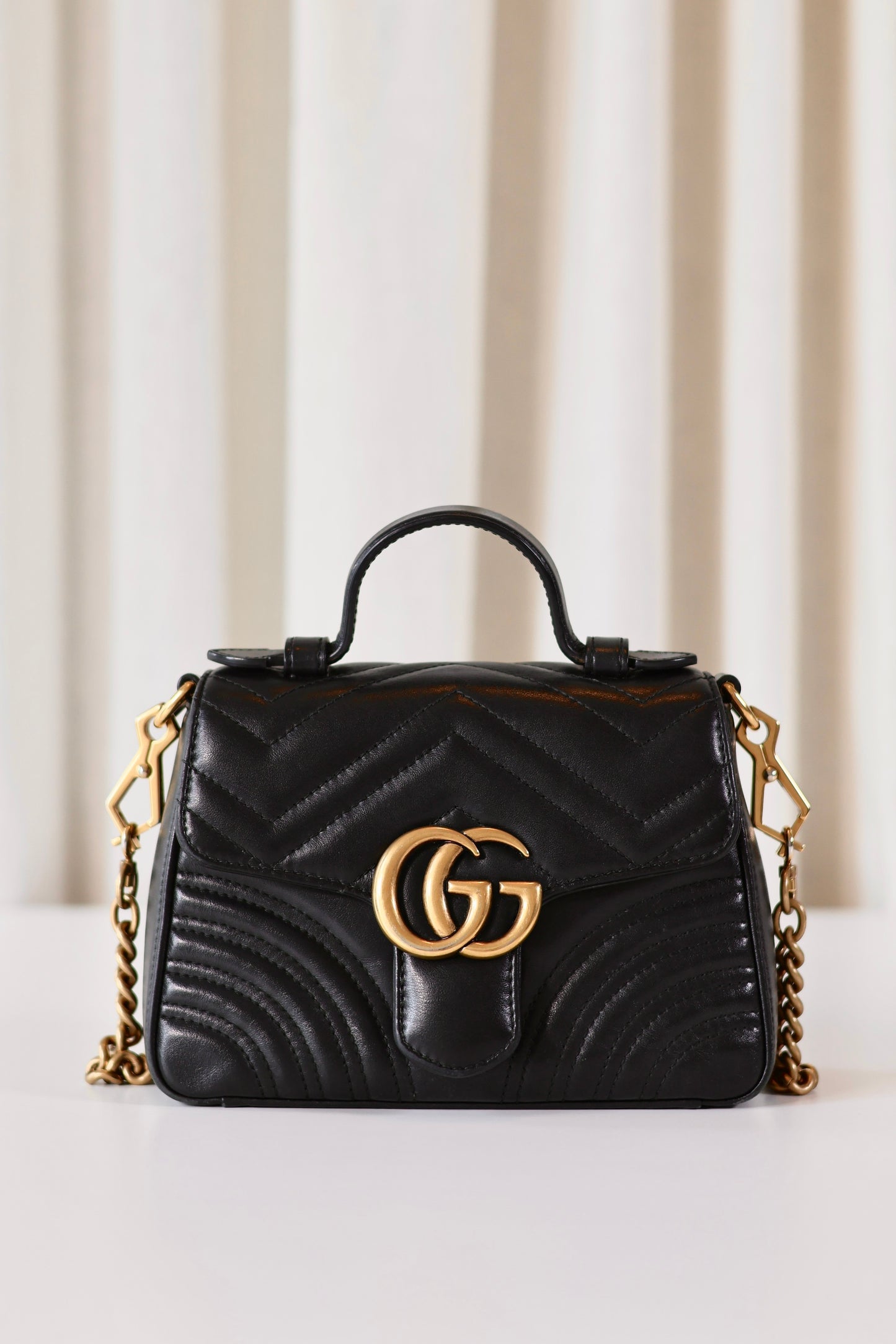 Gucci Marmont top handle black