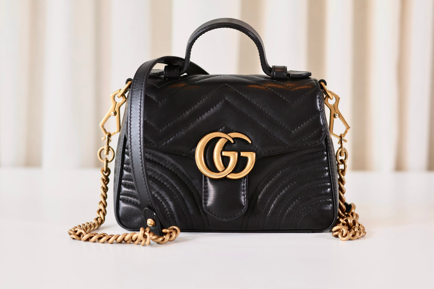 Gucci Marmont top handle black