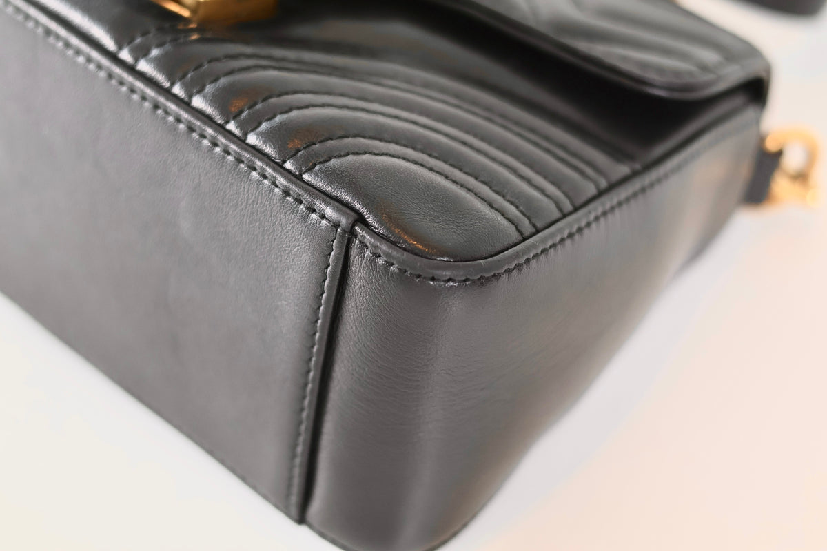 Gucci Marmont top handle black