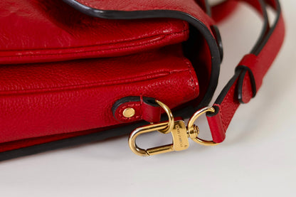 Louis Vuitton Pochette Metis red