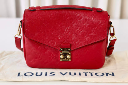 Louis Vuitton Pochette Metis red