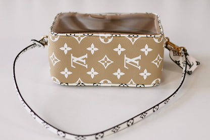 Louis Vuitton Giant Monogram Pouch Green