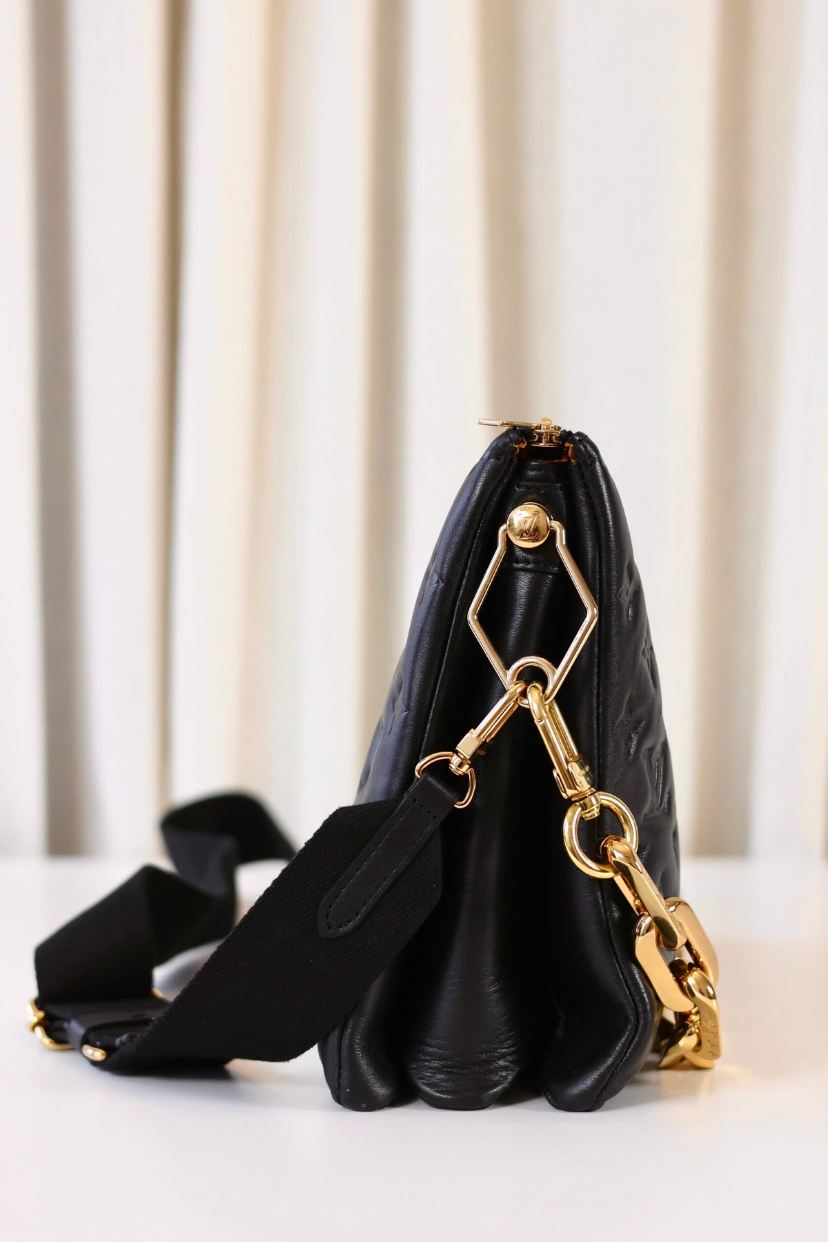 Louis Vuitton Coussin MM