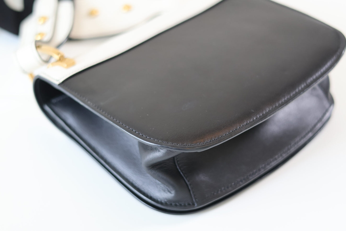 Prada Pionniére black white