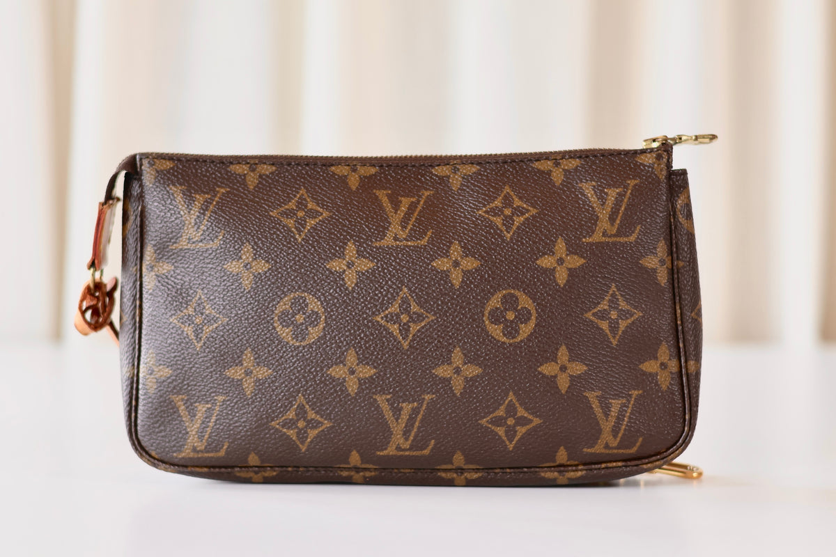 Louis Vuitton Pochette Accesories Monogram