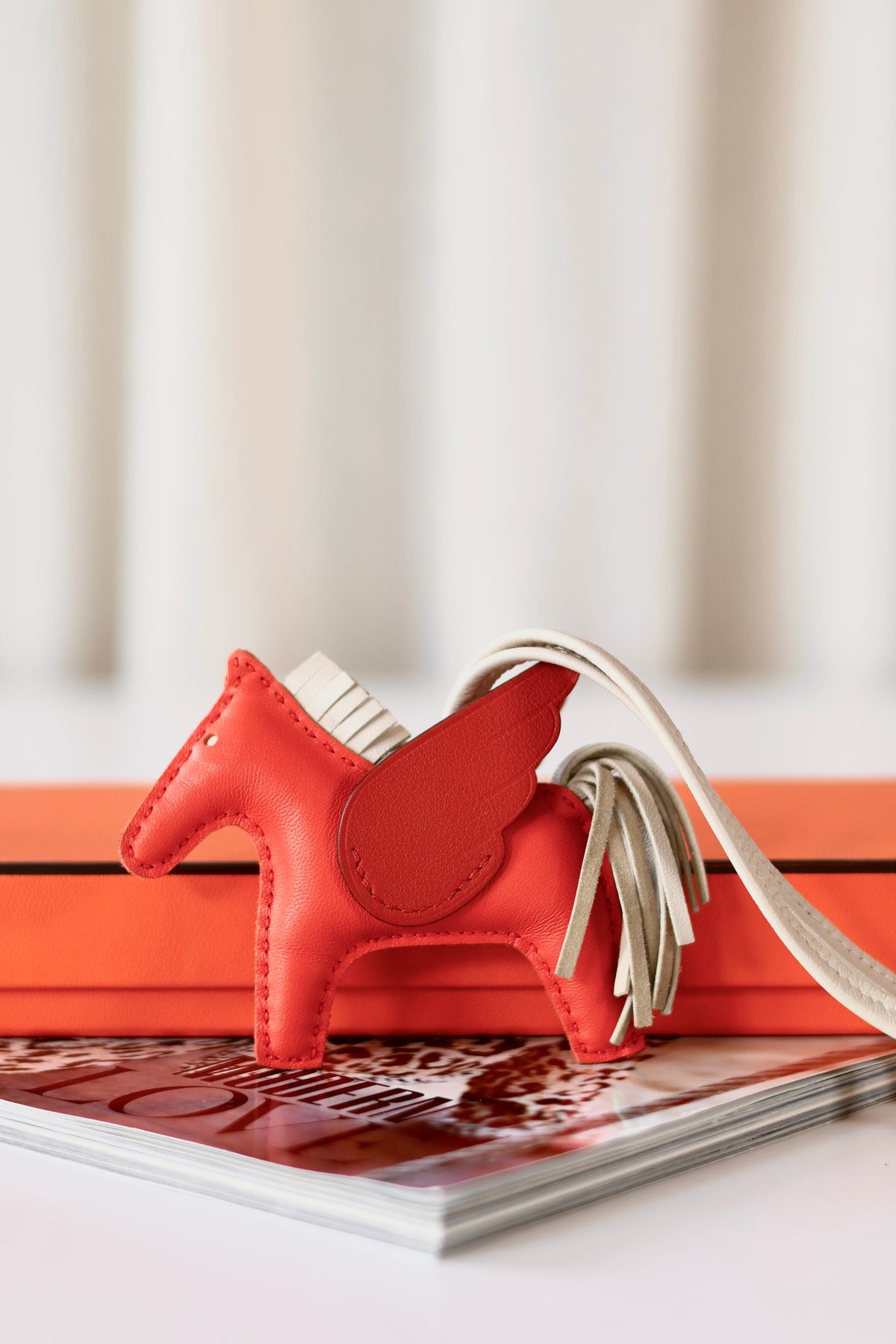Hermès Pegasus Orange