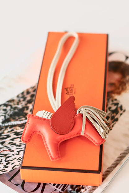 Hermès Pegasus Orange