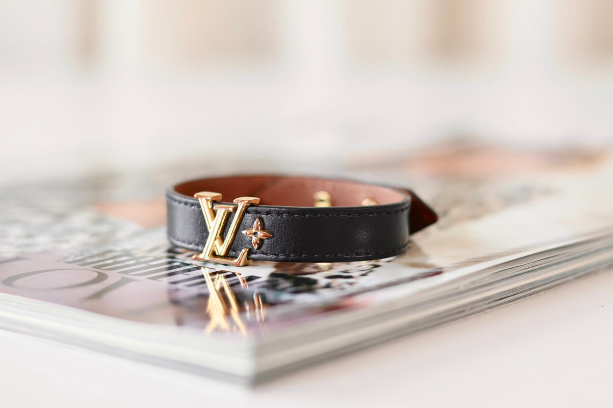 Louis Vuitton Bracelet Black
