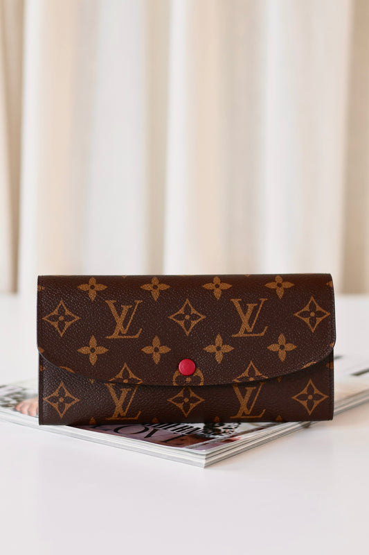 Louis Vuitton Emellie Wallet