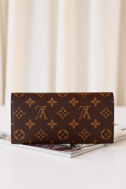 Louis Vuitton Emellie Wallet