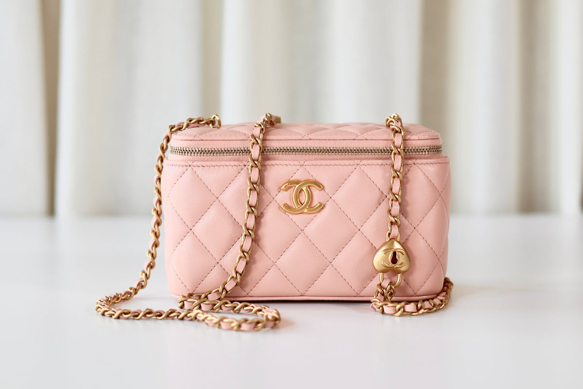 Chanel Vanity Light Pink
