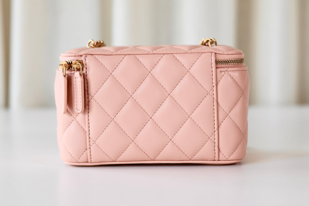 Chanel Vanity Light Pink