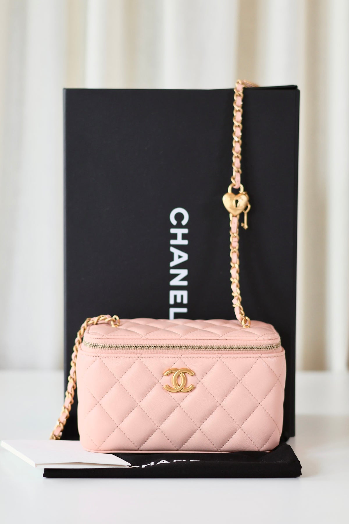Chanel Vanity Light Pink