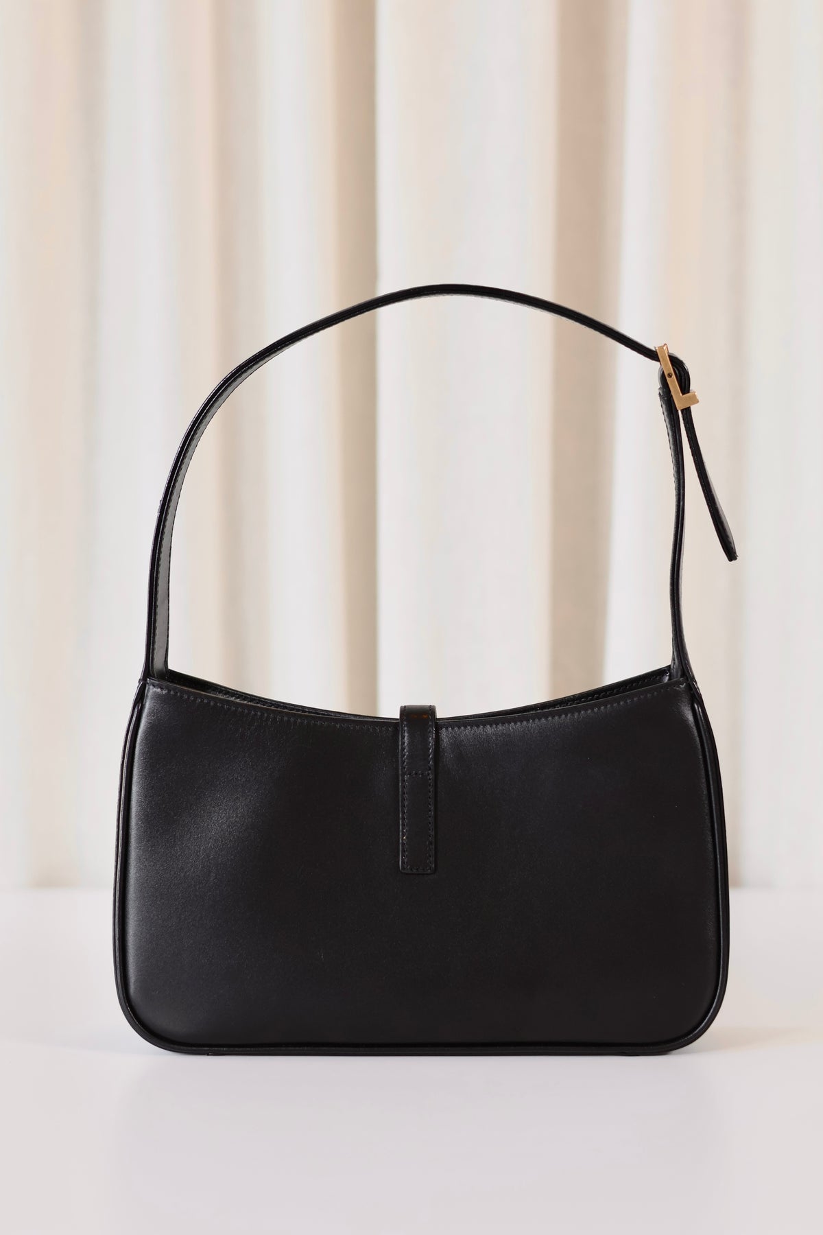 Saint Laurent Le 5 A 7 Hobo