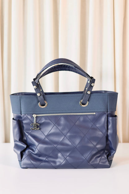 Chanel Biarritz handbag Navy