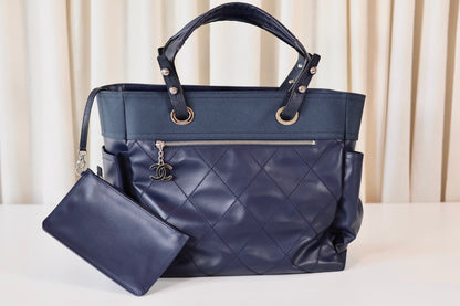 Chanel Biarritz handbag Navy