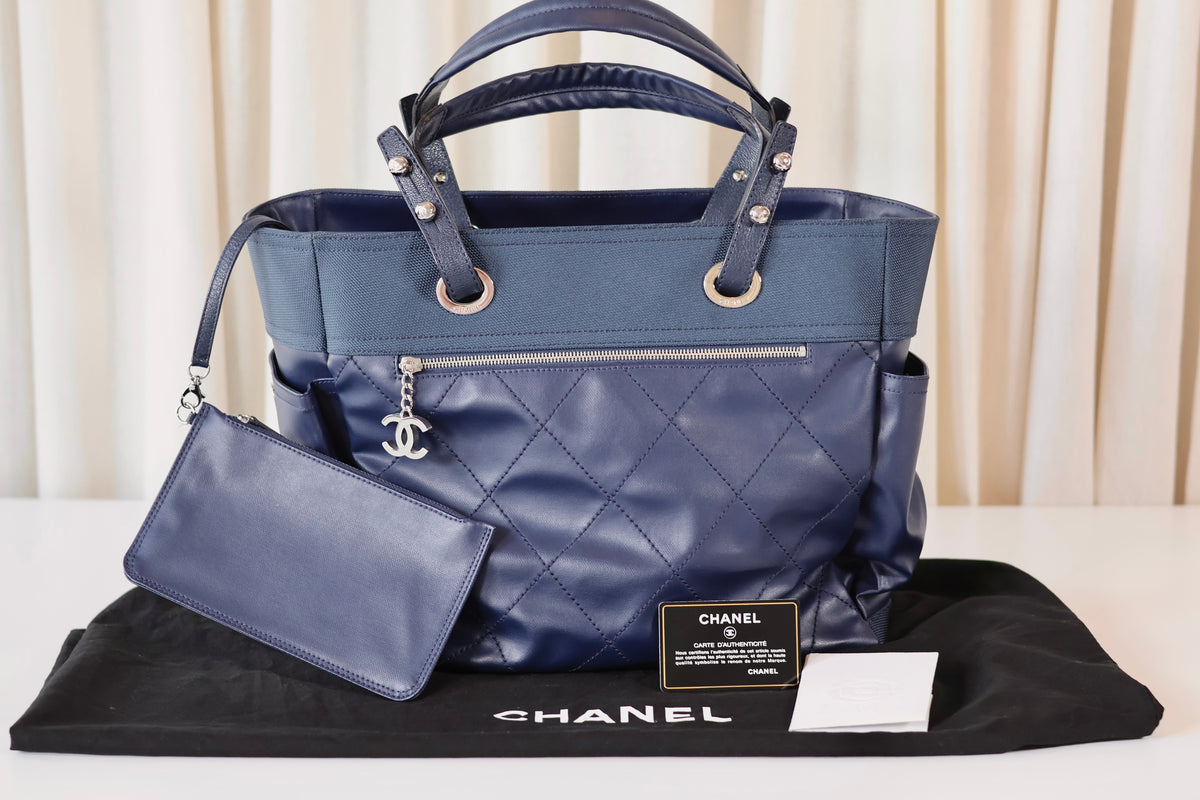 Chanel Biarritz handbag Navy
