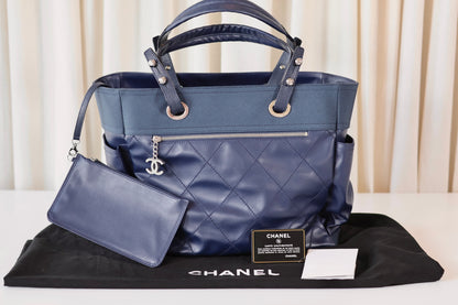 Chanel Biarritz handbag Navy
